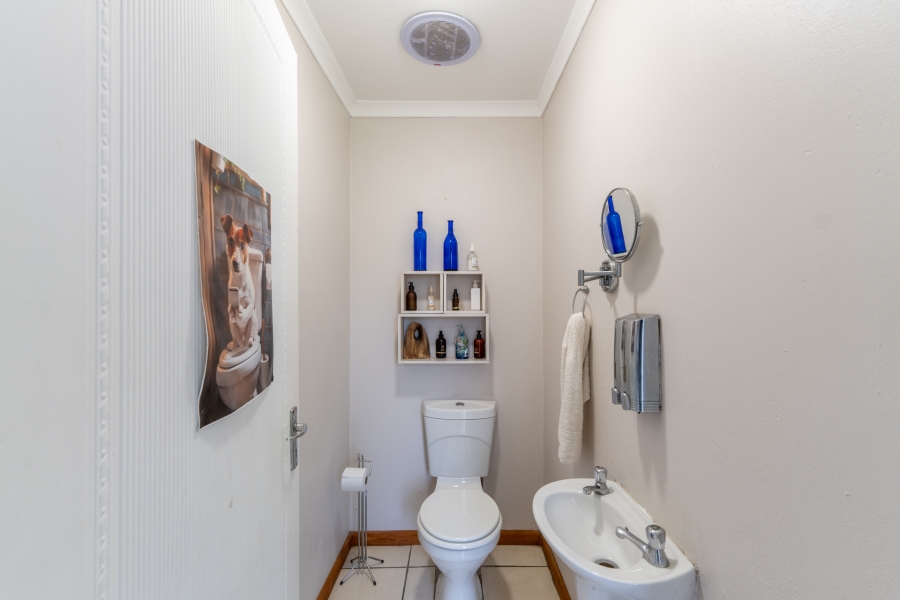 4 Bedroom Property for Sale in Rouxville Western Cape